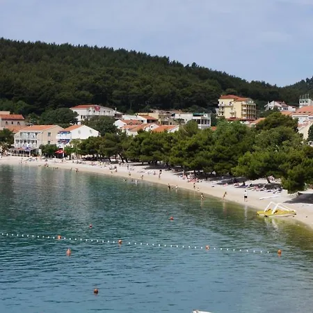 Nada Drvenik (Split-Dalmatia)